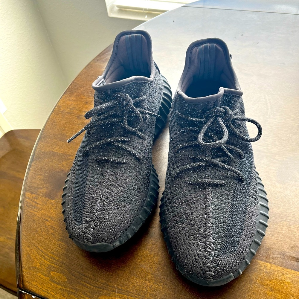 Yeezy 350 black reflective